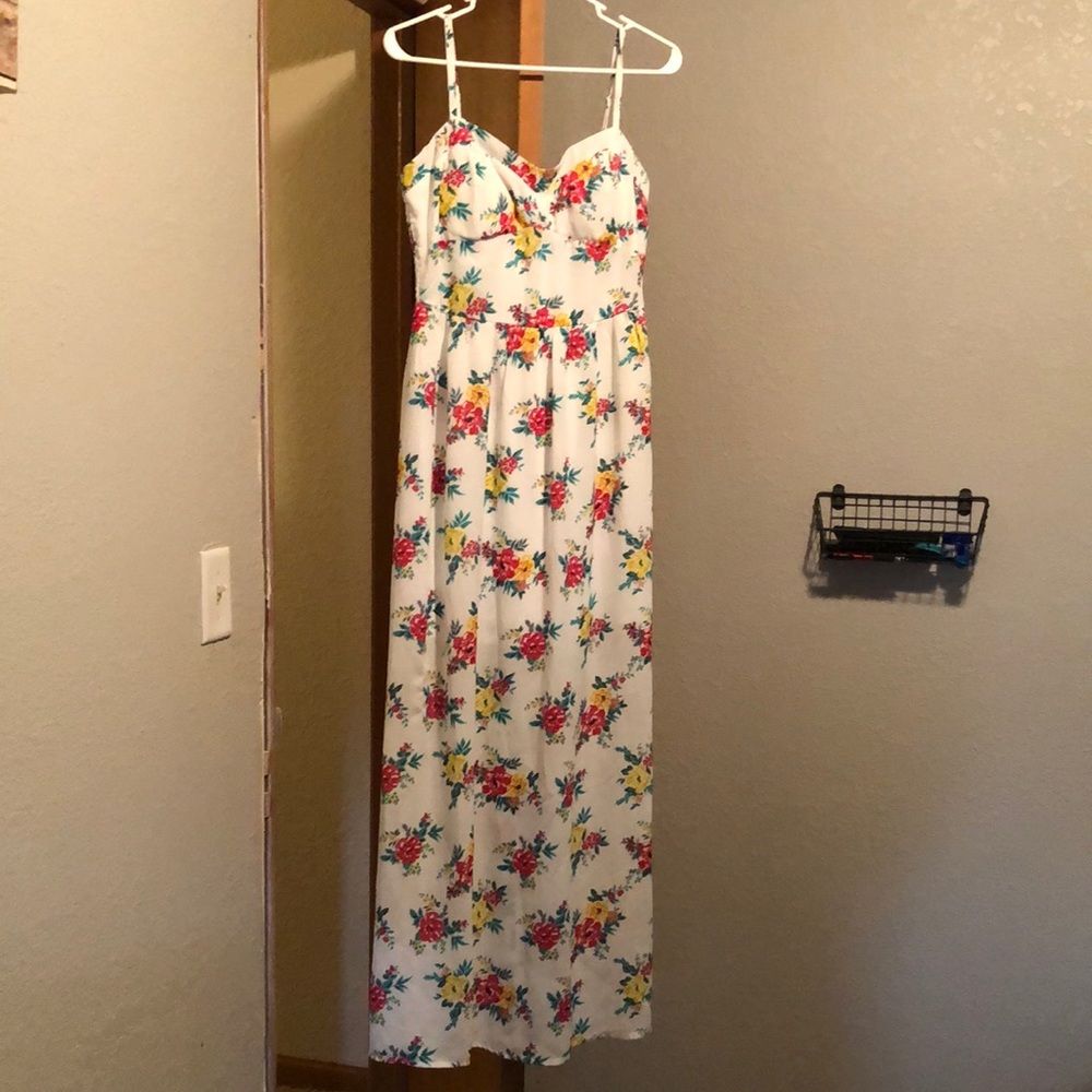 Lily Rose maxi floral dress